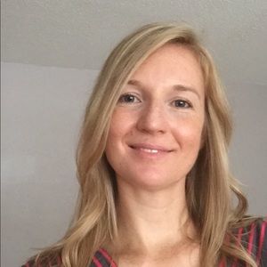 Meet your Posher, Marcela